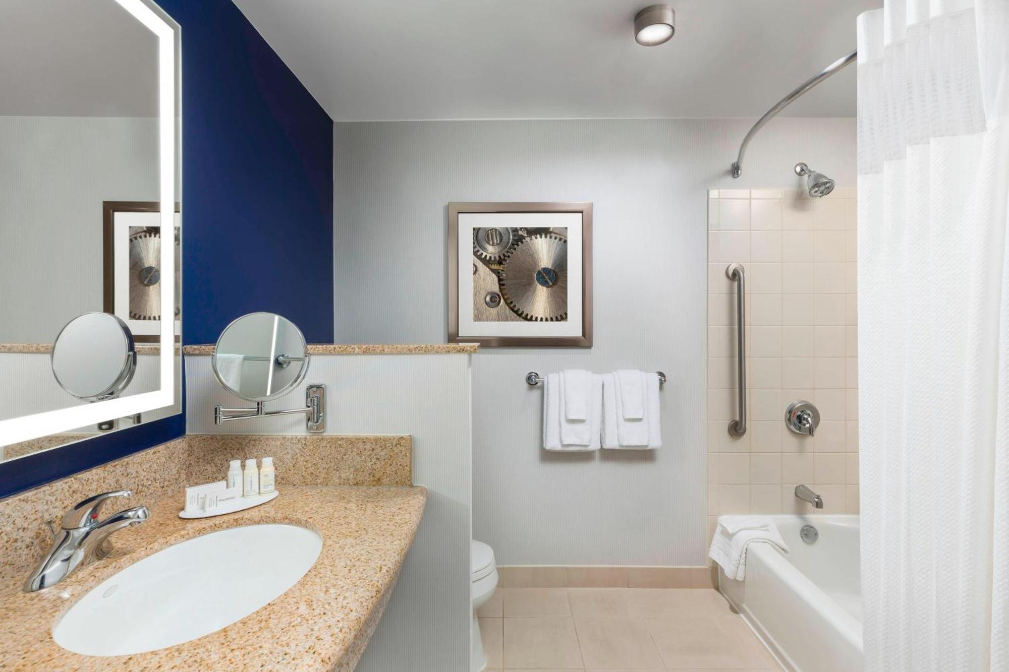מלון Courtyard Austin Downtown/Convention Center מראה חיצוני תמונה